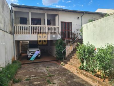 Casa para Locao, em Bauru, bairro Jardim Estoril IV, 3 dormitrios, 6 banheiros, 2 sutes, 4 vagas