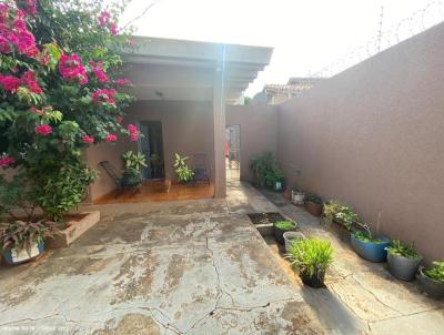 Casa para Venda, em Campo Grande, bairro Vila Bandeirante, 3 dormitrios, 2 banheiros, 5 vagas