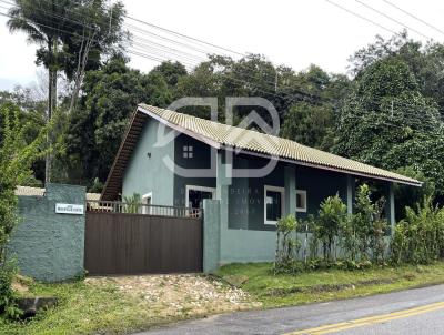 Casa para Venda, em Guaramiranga, bairro Pernambuquinho, 5 dormitrios, 6 banheiros, 5 sutes, 6 vagas