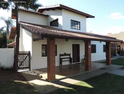 Casa em Condomnio para Venda, em Iper, bairro Vale das Orquideas, 3 dormitrios, 1 banheiro, 1 sute, 6 vagas