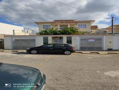 Casa para Venda, em Bom Despacho, bairro Centro, 6 dormitrios, 2 banheiros, 4 sutes, 2 vagas