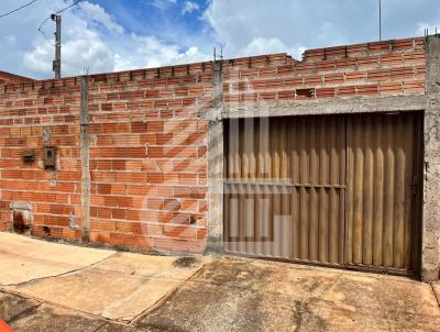 Casa para Venda, em Jata, bairro JARDIM JATAI, 2 dormitrios, 1 banheiro, 1 sute, 2 vagas