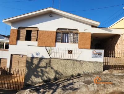 Casa Trrea para Venda, em So Joo da Boa Vista, bairro Jardim Molinari, 2 dormitrios, 2 banheiros, 3 vagas