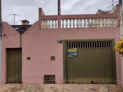 Casa para Venda, em Piracicaba, bairro Agua Branca, 2 dormitrios, 1 banheiro, 1 sute, 2 vagas