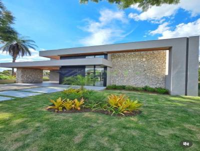 Casa para Venda, em , bairro ---, 4 dormitrios, 2 sutes