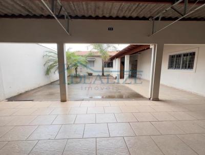 Casa para Venda, em Rio Claro, bairro Jardim Bandeirantes, 2 dormitórios, 1 banheiro, 2 vagas