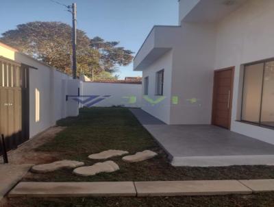 Casa para Venda, em Lagoa Santa, bairro Lundcia, 3 dormitrios, 2 banheiros, 1 sute