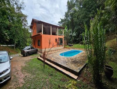 Casa para Venda, em Guapimirim, bairro Limoeiro, 4 dormitrios, 1 banheiro, 3 sutes, 1 vaga