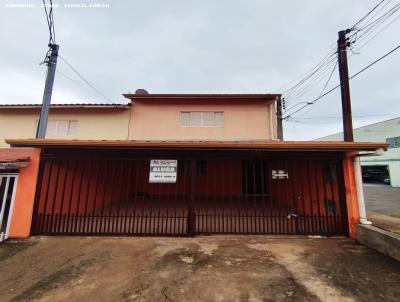 Casa / Sobrado para Locao, em Bragana Paulista, bairro Vila Santa Libnia, 2 dormitrios, 1 banheiro, 2 vagas