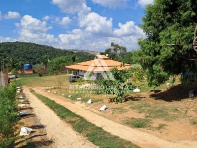 Chcara para Venda, em Ibina, bairro Colgio, 3 dormitrios, 1 banheiro, 1 sute, 2 vagas