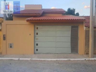 Casa para Venda, em Cachoeira Paulista, bairro Vila Carmem, 3 dormitrios, 1 banheiro, 1 sute, 1 vaga