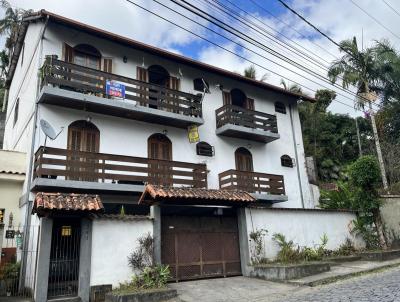 Apartamento para Venda, em Nova Friburgo, bairro Vila Amlia, 4 dormitrios, 2 banheiros, 1 sute, 1 vaga