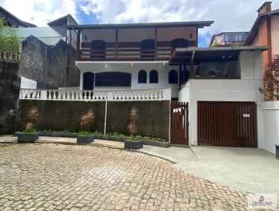 Casa para Venda, em Terespolis, bairro ALTO, 4 dormitrios, 3 banheiros, 1 sute, 1 vaga