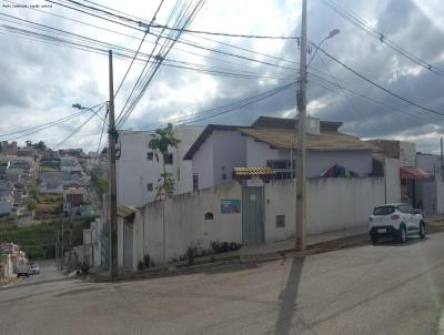 Casa para Venda, em Pouso Alegre, bairro Parque Real, 4 dormitrios, 2 banheiros, 1 sute, 1 vaga