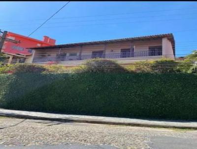 Casa para Venda, em Belo Horizonte, bairro Sagrada Famlia, 4 dormitrios, 4 banheiros, 3 vagas