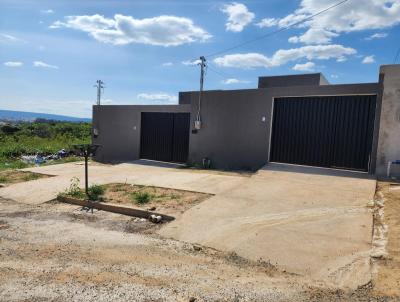 Casa para Venda, em Caldas Novas, bairro Jd. Priv, 2 dormitrios, 1 banheiro, 1 sute, 1 vaga