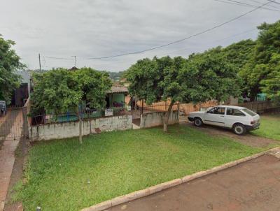 Casa para Venda, em So Miguel do Iguau, bairro Floresta, 2 dormitrios, 1 banheiro, 1 vaga