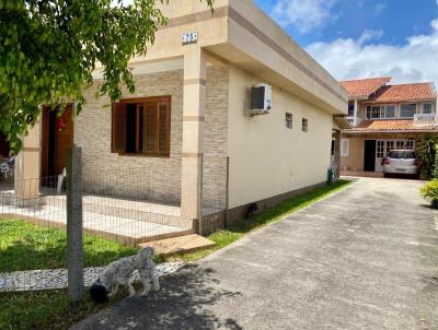 Casa para Venda, em Torres, bairro Getlio Vargas, 2 dormitrios, 3 banheiros, 1 sute, 2 vagas