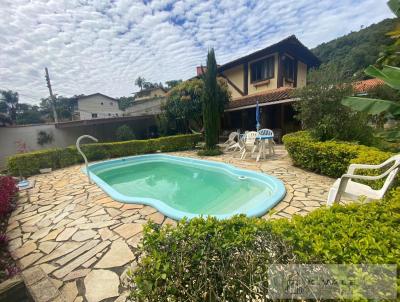 Casa para Venda, em Terespolis, bairro Vale Feliz, 3 dormitrios, 4 banheiros, 3 sutes, 3 vagas