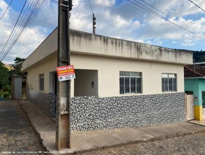 Casa para Locao, em Abre Campo, bairro Centro, 3 dormitrios, 1 banheiro, 1 vaga