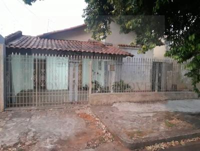 Casa para Venda, em Araatuba, bairro JARDIM SUMAR, 2 dormitrios, 1 banheiro, 1 sute, 2 vagas