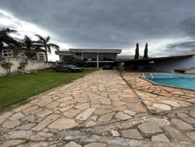 Casa para Venda, em Braslia, bairro Setor Habitacional Vicente Pires, 5 dormitrios, 2 banheiros, 5 sutes, 5 vagas