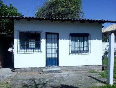 Casa para Venda, em Porto Alegre, bairro Guaruj, 1 dormitrio, 1 banheiro