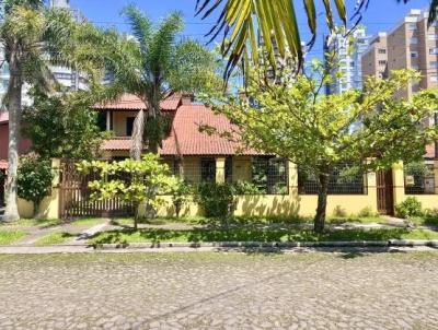 Casa para Venda, em Torres, bairro Praia Grande, 3 dormitrios, 2 banheiros, 1 sute, 3 vagas