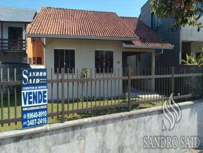 Casa para Venda, em Balnerio Barra do Sul, bairro Centro, 4 dormitrios, 2 banheiros, 1 vaga