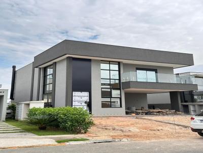 Casa para Venda, em Cambori, bairro Santa Regina, 4 banheiros, 4 sutes, 4 vagas