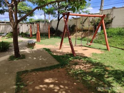 Apartamento para Venda, em Lauro de Freitas, bairro Caji, 2 dormitrios, 1 banheiro, 1 vaga