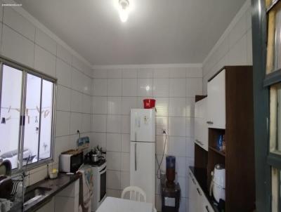 Casa para Venda, em So Jos dos Campos, bairro Eugnio de Mello, 2 dormitrios, 1 banheiro, 2 vagas