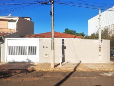 Casa para Venda, em Marlia, bairro Jardim Guaruj, 5 dormitrios, 3 banheiros, 1 sute, 1 vaga