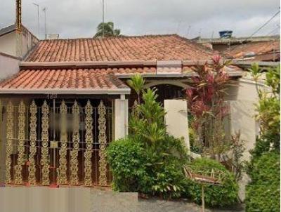 Casa para Venda, em Mogi das Cruzes, bairro Vila Nancy, 5 dormitrios, 3 banheiros, 1 sute, 2 vagas