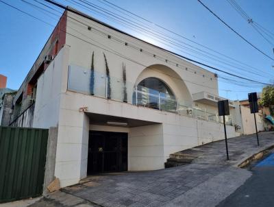 Sala Comercial para Locao, em Bom Despacho, bairro Centro, 1 banheiro, 1 vaga