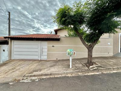 Casa para Venda, em Lins, bairro Residencial Morumbi, 3 dormitrios, 2 banheiros, 1 sute, 3 vagas