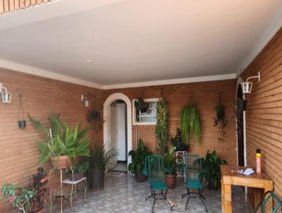 Casa Térrea para Venda, em Ribeirão Preto, bairro Jardim Beatriz, 3 dormitórios, 2 banheiros, 1 suíte, 4 vagas