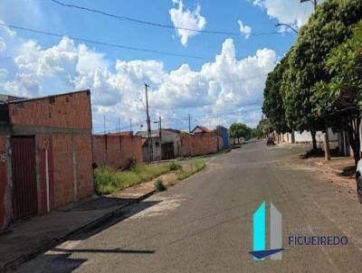 Casa em Condomnio para Venda, em Araraquara, bairro Jardim Victrio Antnio de Santi II, 2 dormitrios, 1 banheiro, 2 vagas