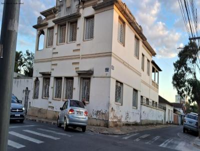 Casa para Venda, em Pouso Alegre, bairro 