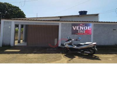 Casa para Venda, em Anpolis, bairro Lourdes, 3 dormitrios, 2 banheiros, 1 sute, 6 vagas