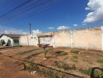 Casa para Venda, em Anpolis, bairro Lourdes, 3 dormitrios, 1 banheiro, 5 vagas