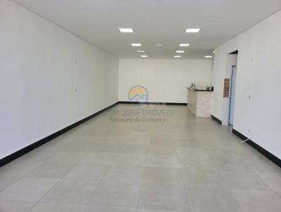 Salo Comercial para Locao, em Embu das Artes, bairro Jardim Santa Rita, 2 banheiros