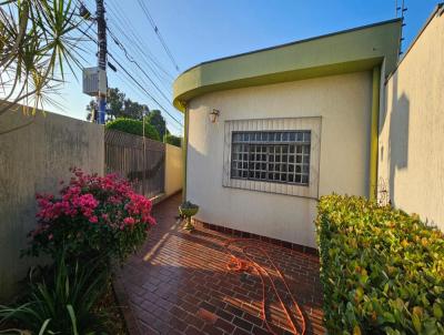 Casa para Venda, em Campo Grande, bairro Sobrinho, 3 dormitrios, 2 banheiros, 1 sute, 4 vagas