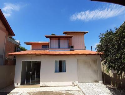 Casa para Venda, em Florianpolis, bairro Rio Vermelho, 2 dormitrios, 2 banheiros, 1 sute, 4 vagas