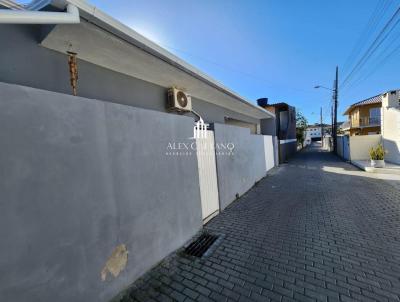 Casa para Venda, em Florianpolis, bairro Ingleses, 1 dormitrio, 1 banheiro, 1 vaga