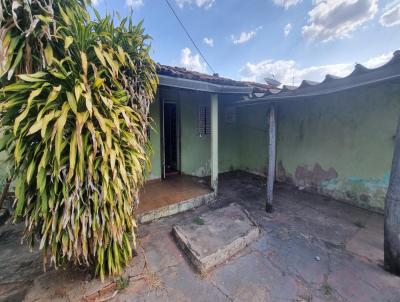 Casa para Venda, em Cuiab, bairro Jardim Santa Amalia, 3 dormitrios, 2 banheiros, 1 sute, 2 vagas