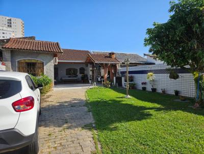 Casa para Venda, em Praia Grande, bairro Canto do Forte, 2 dormitórios, 2 banheiros, 1 suíte, 5 vagas