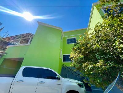 Casa para Locao, em Vespasiano, bairro Santa Clara II, 4 dormitrios, 1 banheiro, 1 sute, 2 vagas