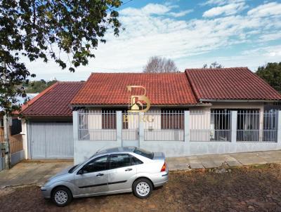 Casa para Venda, em Santa Rosa, bairro Central, 2 dormitrios, 2 banheiros, 1 sute, 2 vagas