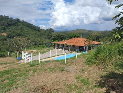 Stio para Venda, em Jaboticatubas, bairro Laranjeiras, 3 dormitrios, 2 banheiros